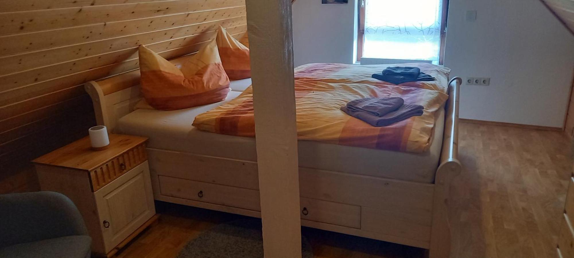 Kleine, gemütliche Dachgeschosswohnung Laudenbach  Exterior foto
